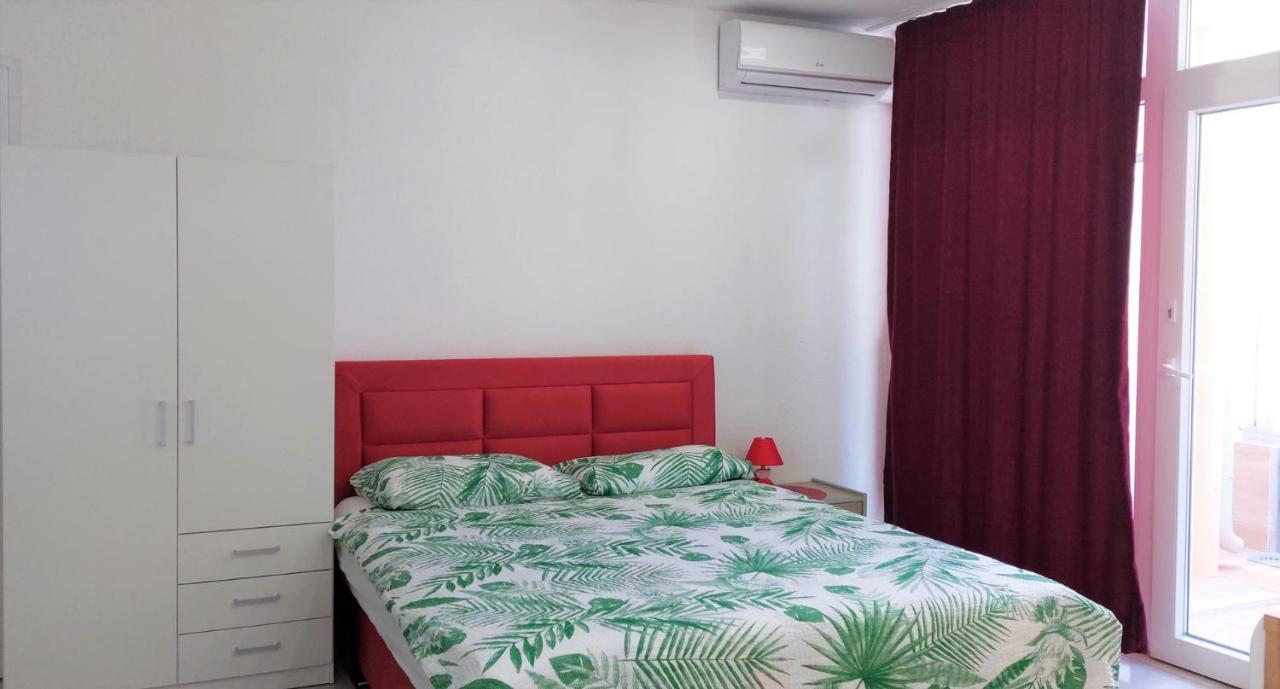 Amore House With Apartment Umag Eksteriør billede