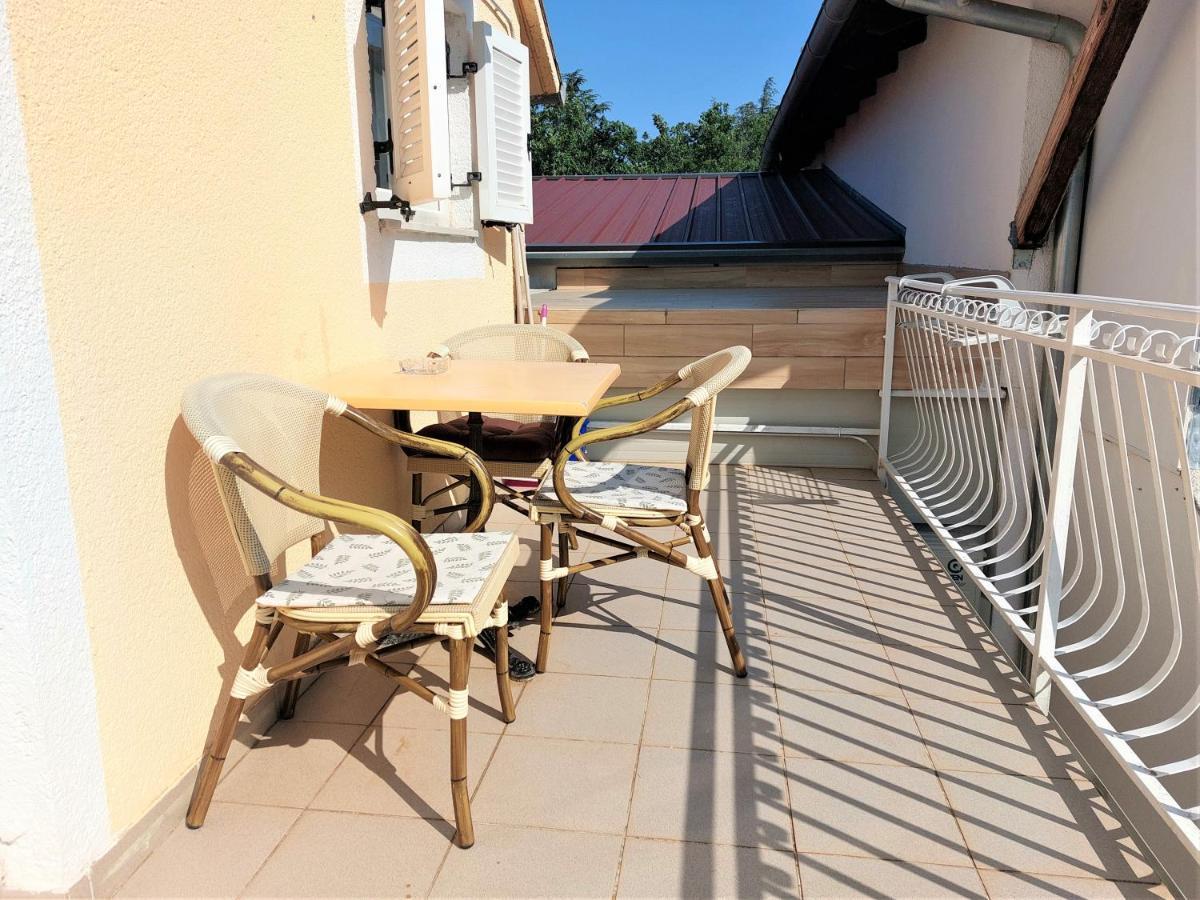 Amore House With Apartment Umag Eksteriør billede