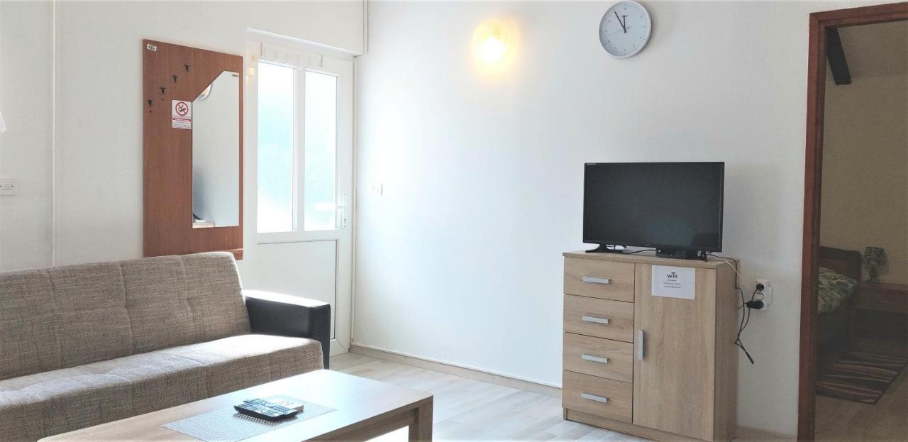Amore House With Apartment Umag Eksteriør billede